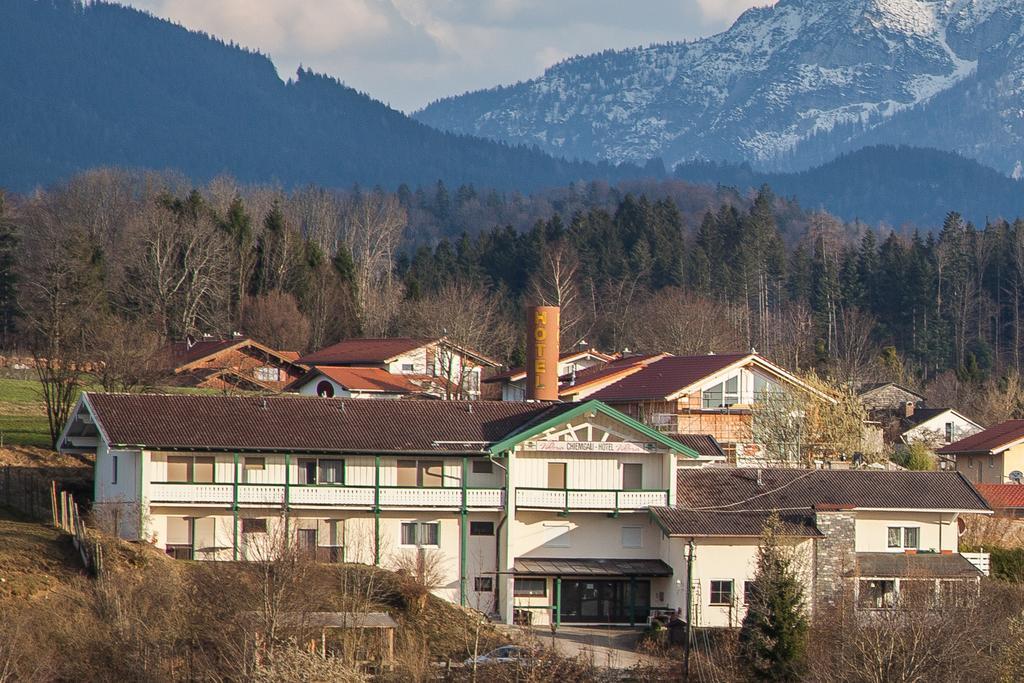 Chiemgau Hotel Viktoria Grabenstatt Exterior photo